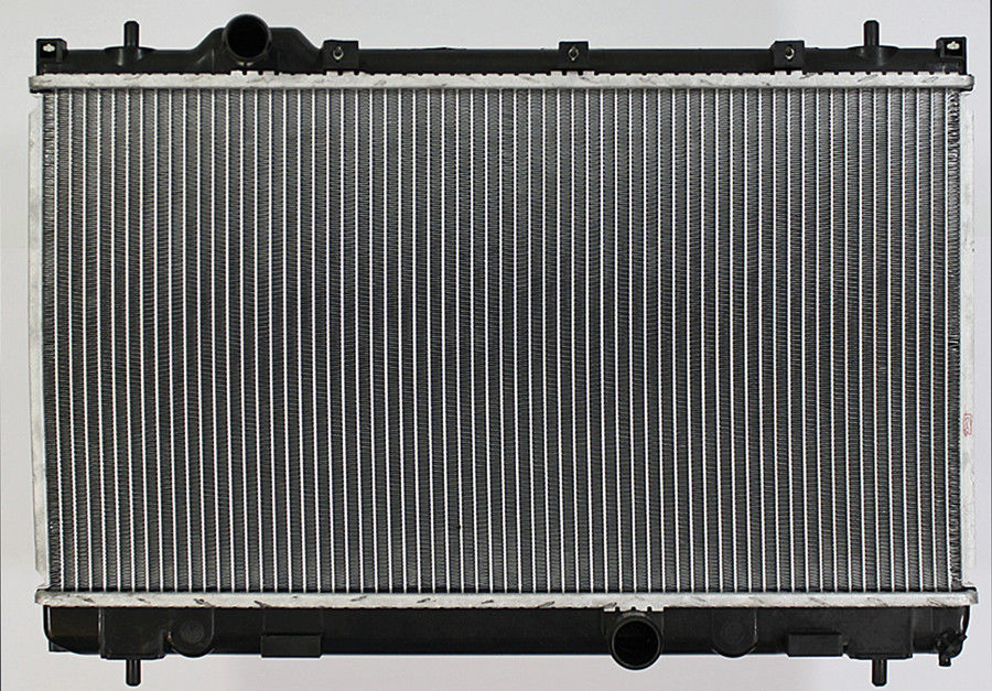 Radiador de agua Dodge Neon SX 2.0L 4/vel. A/T
